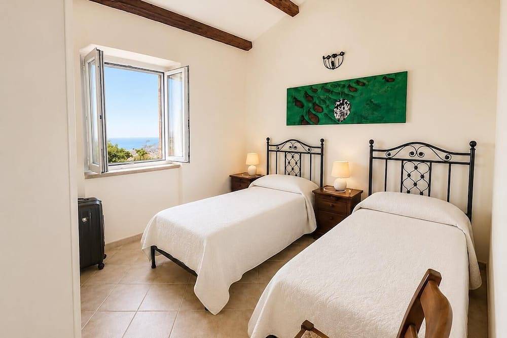 Villa Cunconi: A unique panorama between the mountains and the sea in Calangianus, Olbia-Tempio