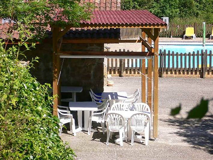 Chalet pour 4 personnes, avec piscine et jardin en Ardèche - 2