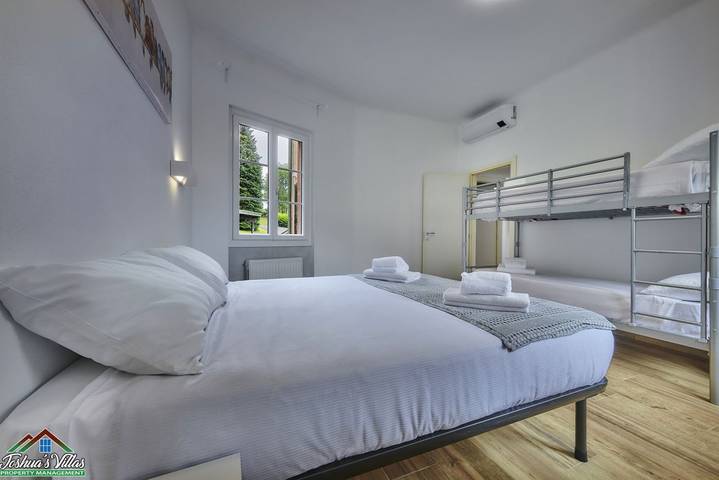 Gîte pour 8 personnes, avec jardin et piscine à Lierna - 3