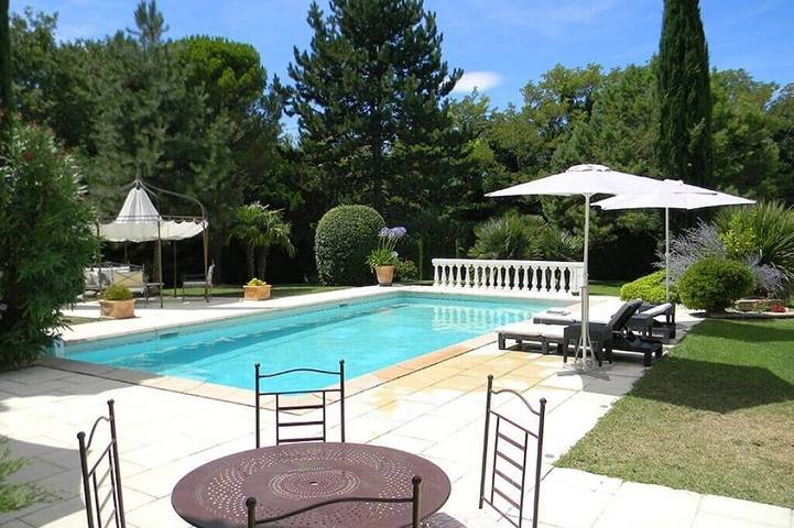Maison de vacances pour 12 personnes, avec piscine, animaux acceptés - 1