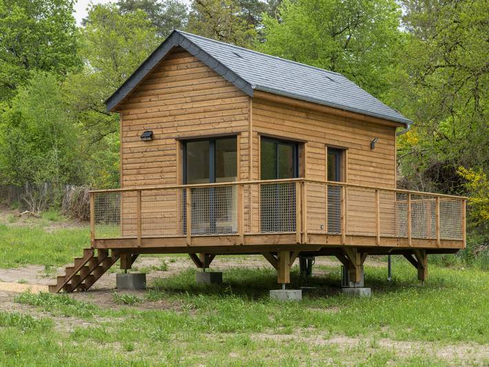 Gîte pour 2 personnes, avec Piscine et Sauna à Meyrignac-l'Église