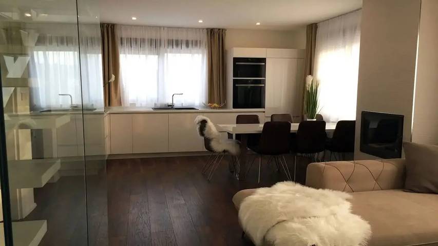 Villa für 8 Personen, mit Pool und Garten in Marina