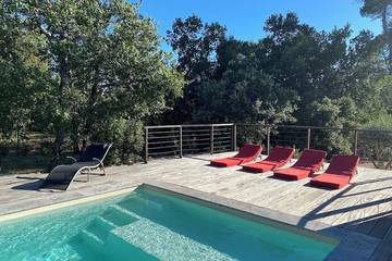 Location de vacances pour 10 personnes à Sillans-la-Cascade