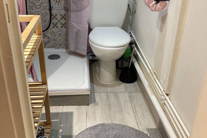 Apartamento entero, Cosy studio with mezzanine - Near Seine & Paris in Asnières-sur-Seine, Altos del Sena