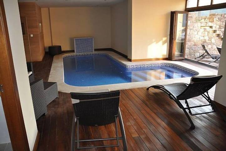 Casa rural para 8 personas, con jardín y sauna, Se admiten mascotas en Vilaboa