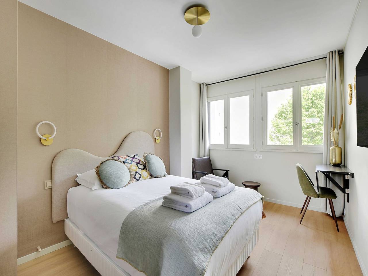 Apartamento entero, Modern "Green Suites" residence - Meudon/Vélizy in Meudon, Altos del Sena