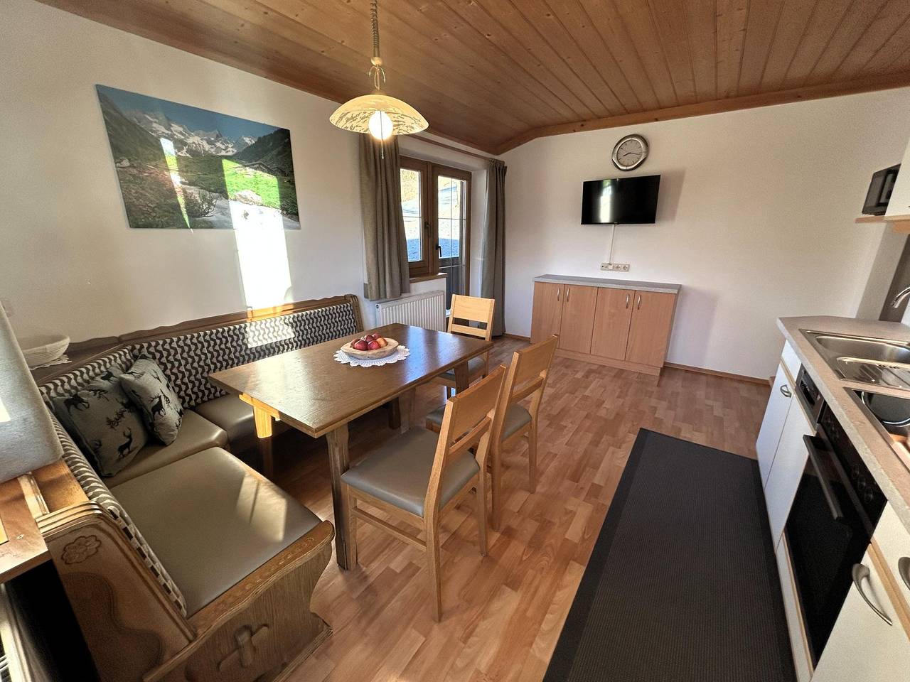 Ganze Wohnung, Geräumige Wohnung mit toller Aussicht in Saalbach, Saalbach-Hinterglemm