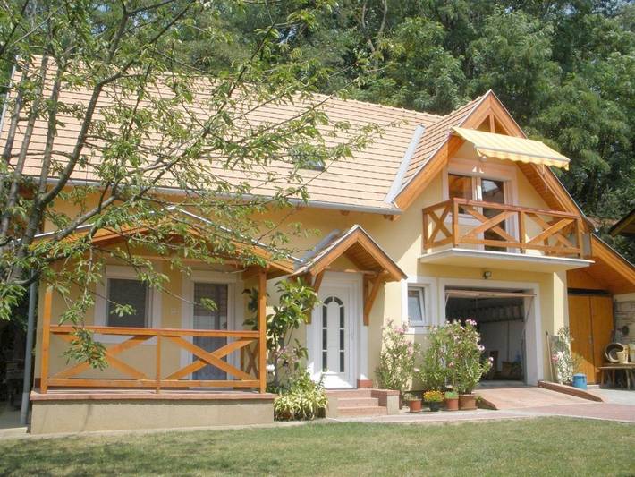 Ferienwohnung für 3 Personen, mit Balkon und Ausblick sowie Garten - 1