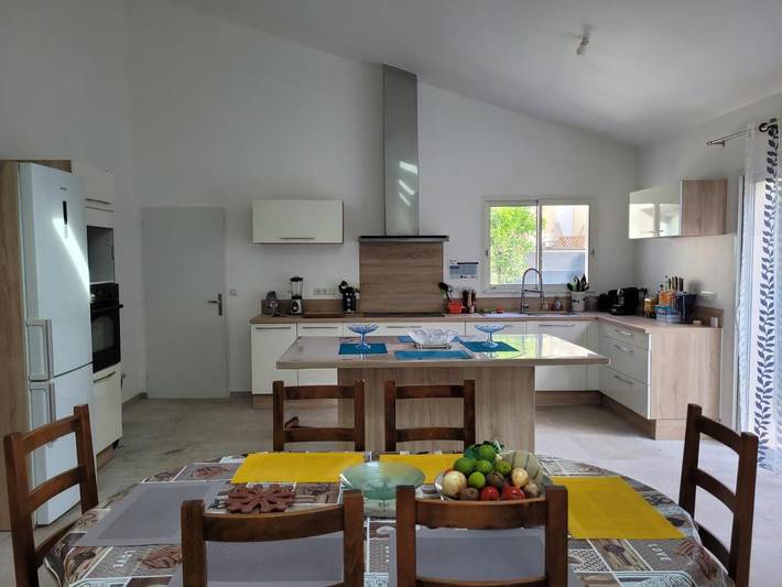 Location de vacances pour 6 personnes, avec jardin à Lézignan-la-Cèbe - 3