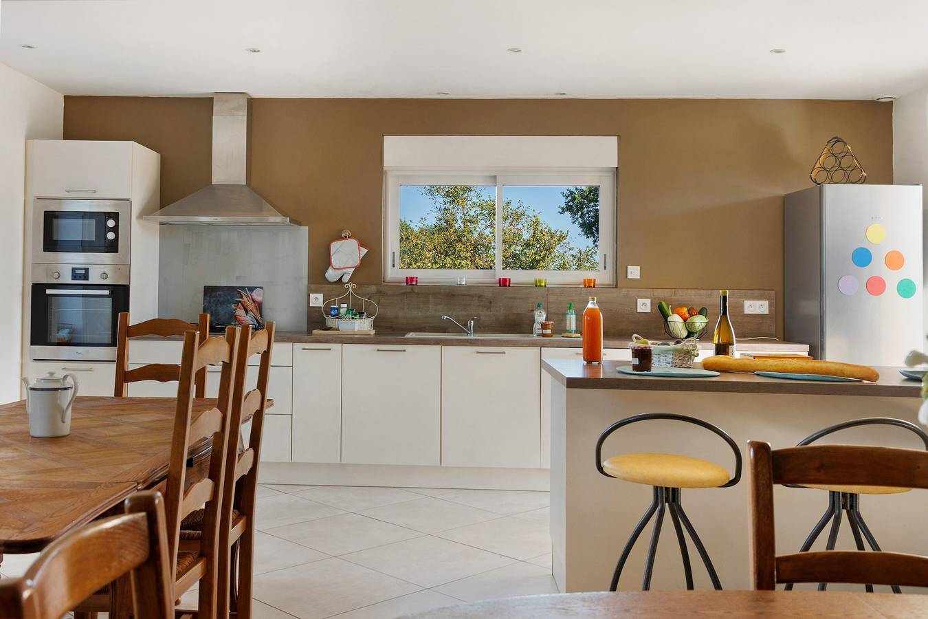Maison de vacances 'Maison De Campagne Brûlon' avec vue sur le lac, terrasse privée et Wi-Fi in Brûlon, Sarthe