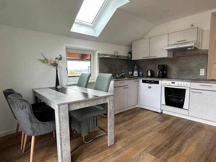 Ferienwohnung für 4 Personen, mit Ausblick in Battenberg