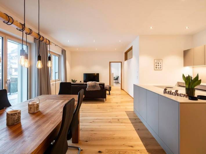 Ferienwohnung für 6 Personen, mit Terrasse und Seeblick - 1