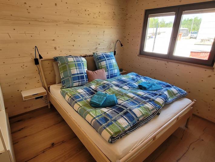 Ferienhaus für 4 Personen, mit Garten und Seeblick sowie Terrasse, kinderfreundlich in Niederlausitz - 2