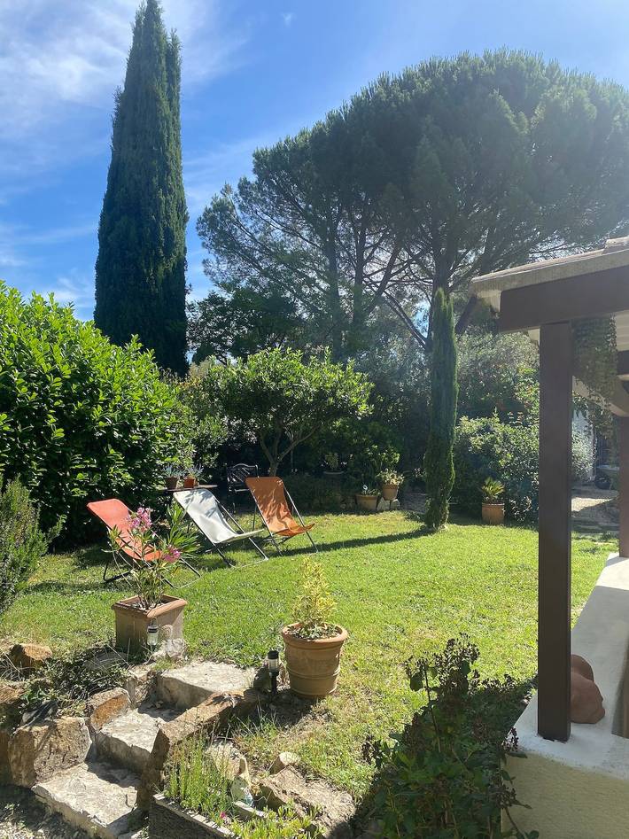 Gîte pour 4 personnes, avec Jardin