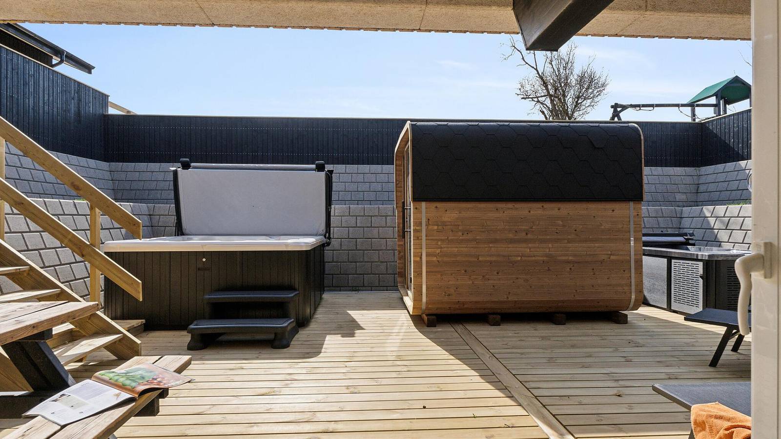 680 - Luxusferienhaus mit Pool in Hune, für 34 Gäste in Hune, Jammerbugt