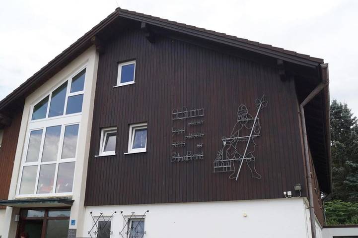 Ferienhaus für 2 Personen, mit Terrasse und Garten in Friedenfels
