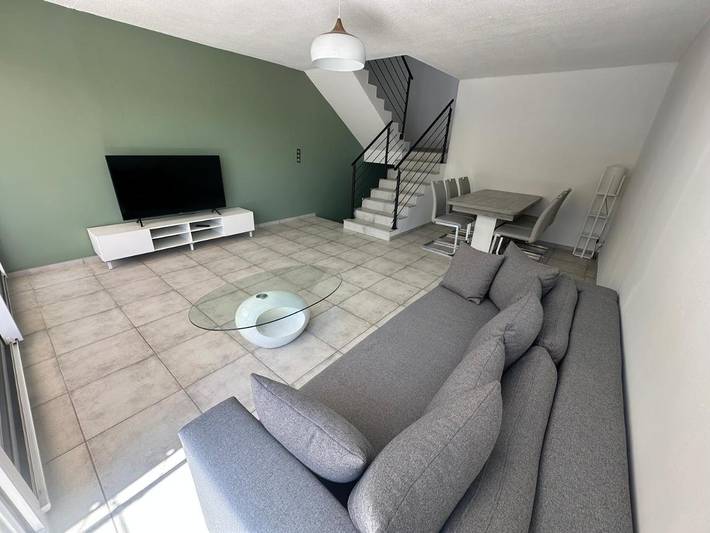 Location de vacances pour 5 personnes, avec jardin et vue, animaux acceptés à Château-Arnoux-Saint-Auban - 3