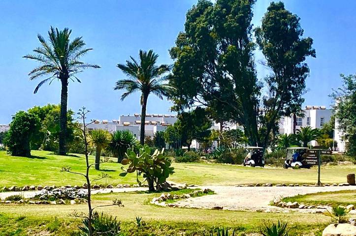 Apartamento de vacaciones para 6 personas, con piscina para niños y piscina además de jardín y vistas - 1
