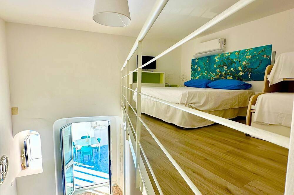 🌿 Charming house in the alleys of Forio, with modern comforts and authenticity in Forio, Ischia