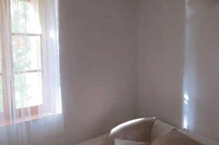 Location de vacances pour 6 personnes, avec terrasse, animaux acceptés à Briançonnet - 3