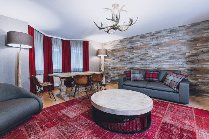 Ferielejlighed for 5 personer, med balkon i Zell am See