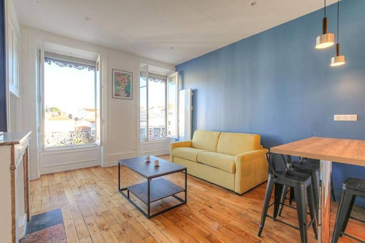 Gîte pour 4 personnes dans Théâtre de la Croix Rousse - 2