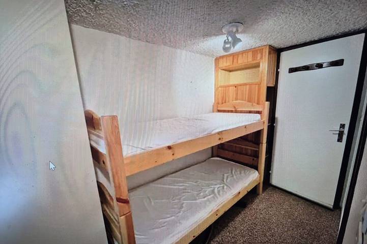 Gîte pour 4 personnes, animaux acceptés à Laveissière - 2