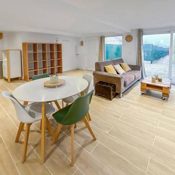 Gîte pour 5 personnes, avec terrasse à Pont-de-l'Arche