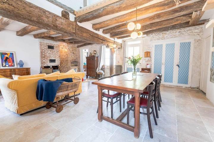 Gîte pour 7 personnes, avec jardin à Cangey - 4