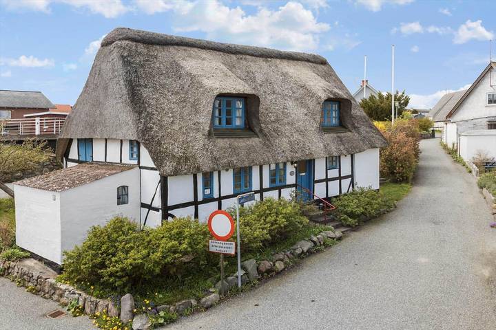 Ferieudlejning for 6 personer, med Have på Ærø