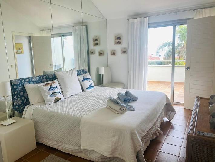 Chalet para 7 personas, con Balcón y Terraza además de Jardín y Piscina en Pasito Blanco