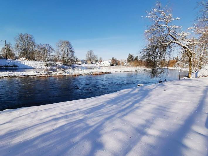 Location de vacances pour 10 personnes, avec vue et jardin à Florenville - 2