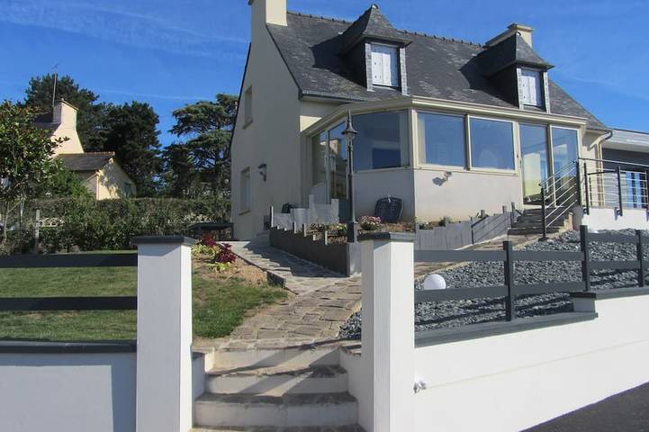 Maison de vacances pour 6 personnes, avec jardin et balcon à Binic