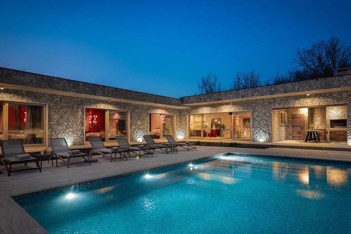 Villa für 8 Personen, mit Garten und Terrasse, mit Haustier - 1