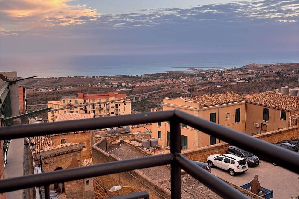 Appartamento intero, Casa Cibella Authentic Charme Suite Palazzo Steri in Agrigento, Provincia di Agrigento