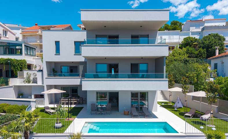 Seaview Villa Morettina, A Coastal Gem Near Split   

 in Grljevac (Podstrana), Podstrana