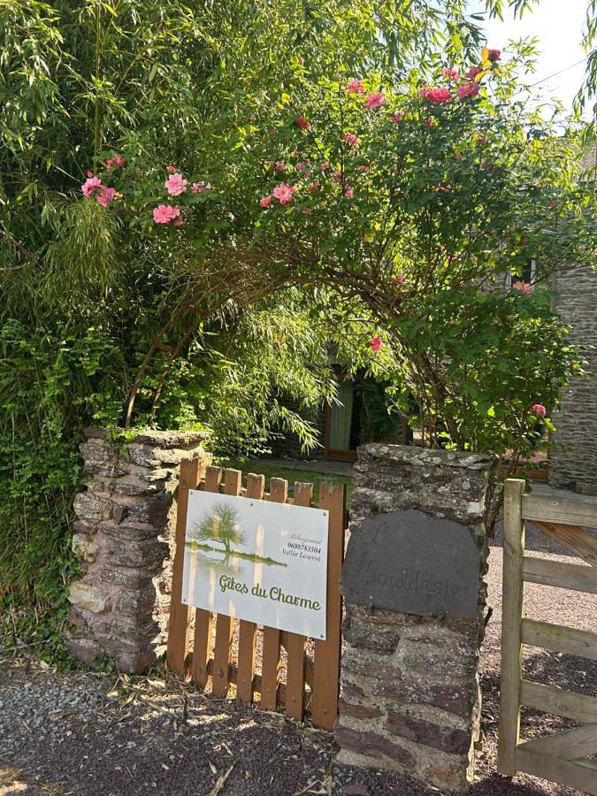 Location de vacances pour 9 personnes, avec terrasse à Mauron - 3