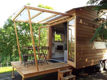 Gîte pour 2 personnes, avec vue et jardin à Saint-Quentin-sur-le-Homme