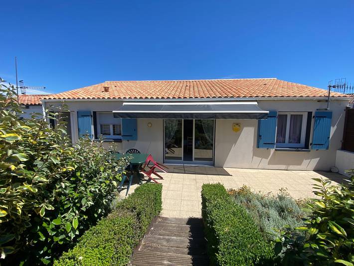 Location de vacances pour 6 personnes, avec terrasse et jardin à La Tranche-sur-Mer - 3