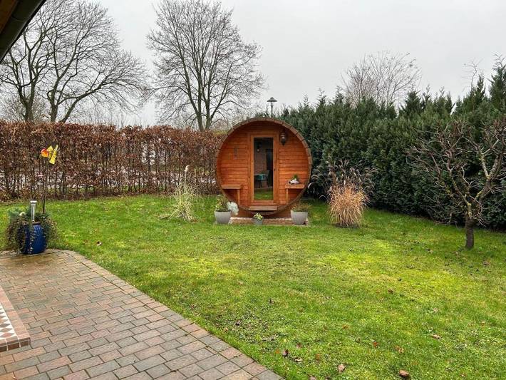 Ferienhaus für 4 Personen, mit Garten und Sauna sowie Seeblick in Dahmen - 2