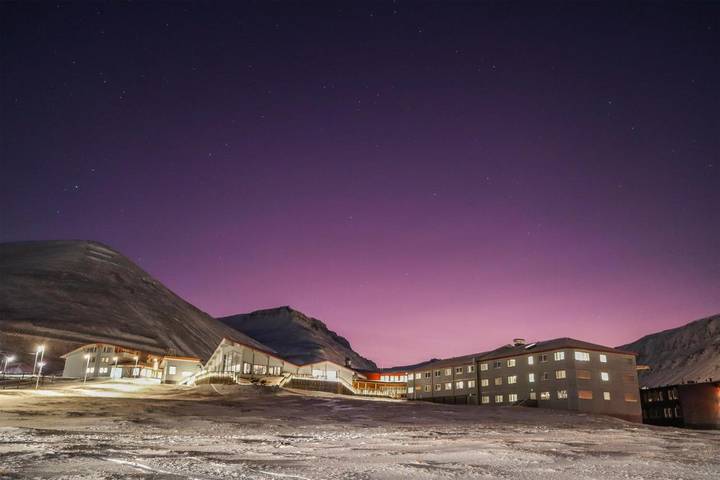 Hôtel pour 3 personnes, avec Terrasse et Jacuzzi ainsi que Sauna et Vue dans Longyearbyen