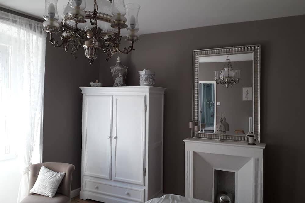 They dreamed about it. Bed and breakfast at Chambon le Château in Margeride. in Chambon-le-Château, Macizo Central