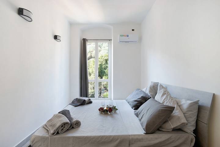Apartament wakacyjny dla 4 osób, z balkon w La Spezia