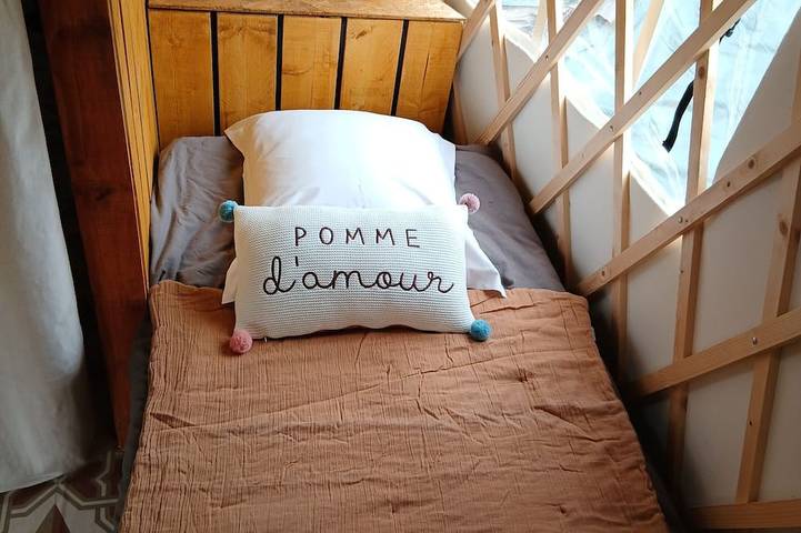 Location de vacances pour 3 personnes, avec terrasse à Clermont-Créans - 4