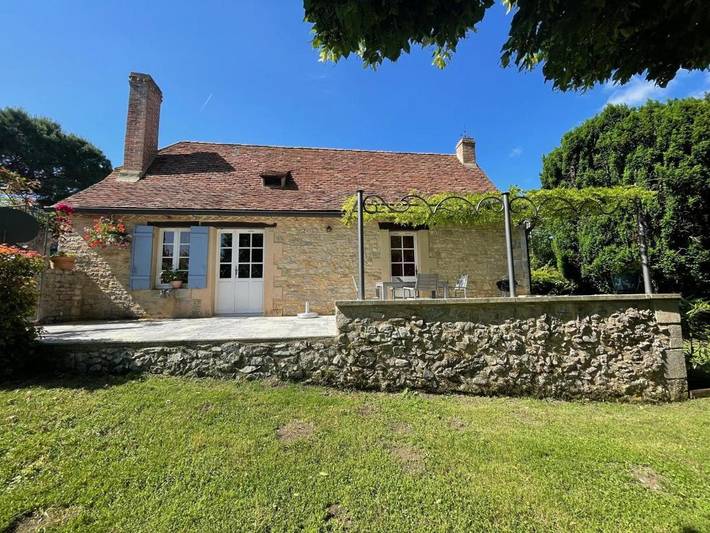 Location de vacances pour 4 personnes, avec terrasse et jardin, animaux acceptés à Azerat - 2