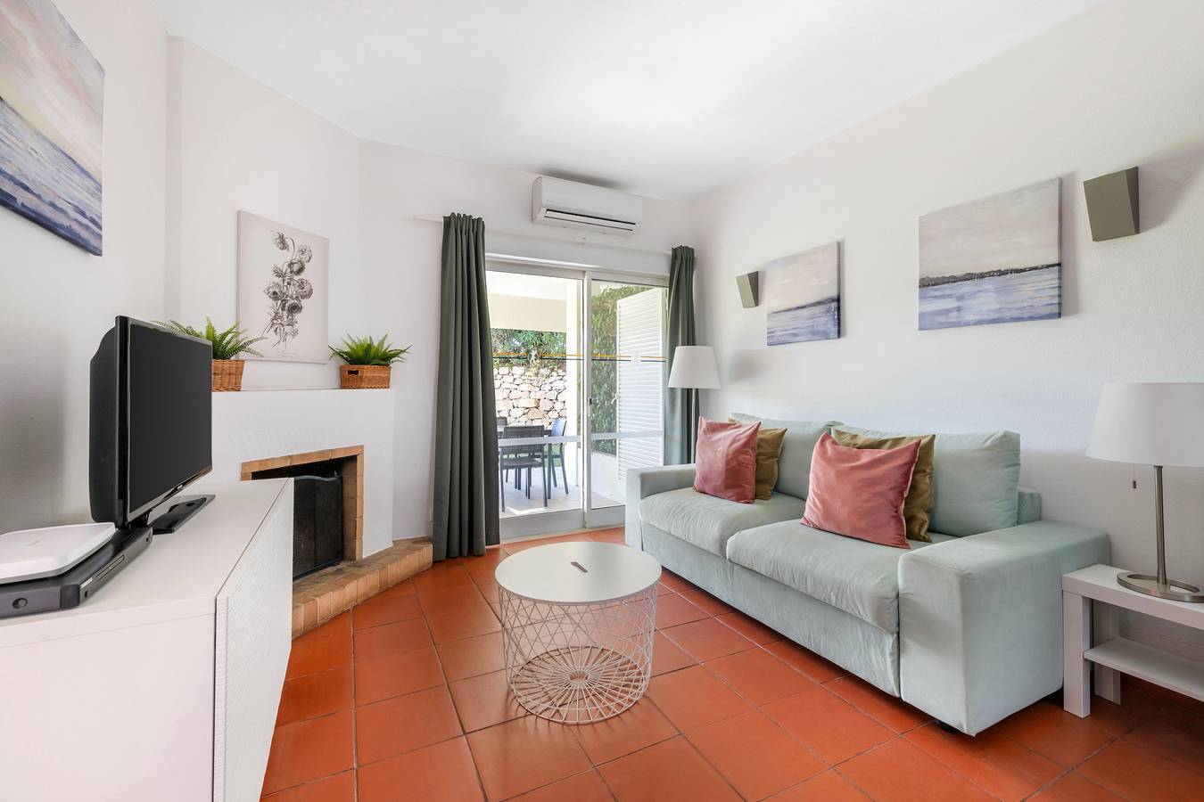Villa für 4 Personen mit Balkon in Quinta do Lago, Almancil
