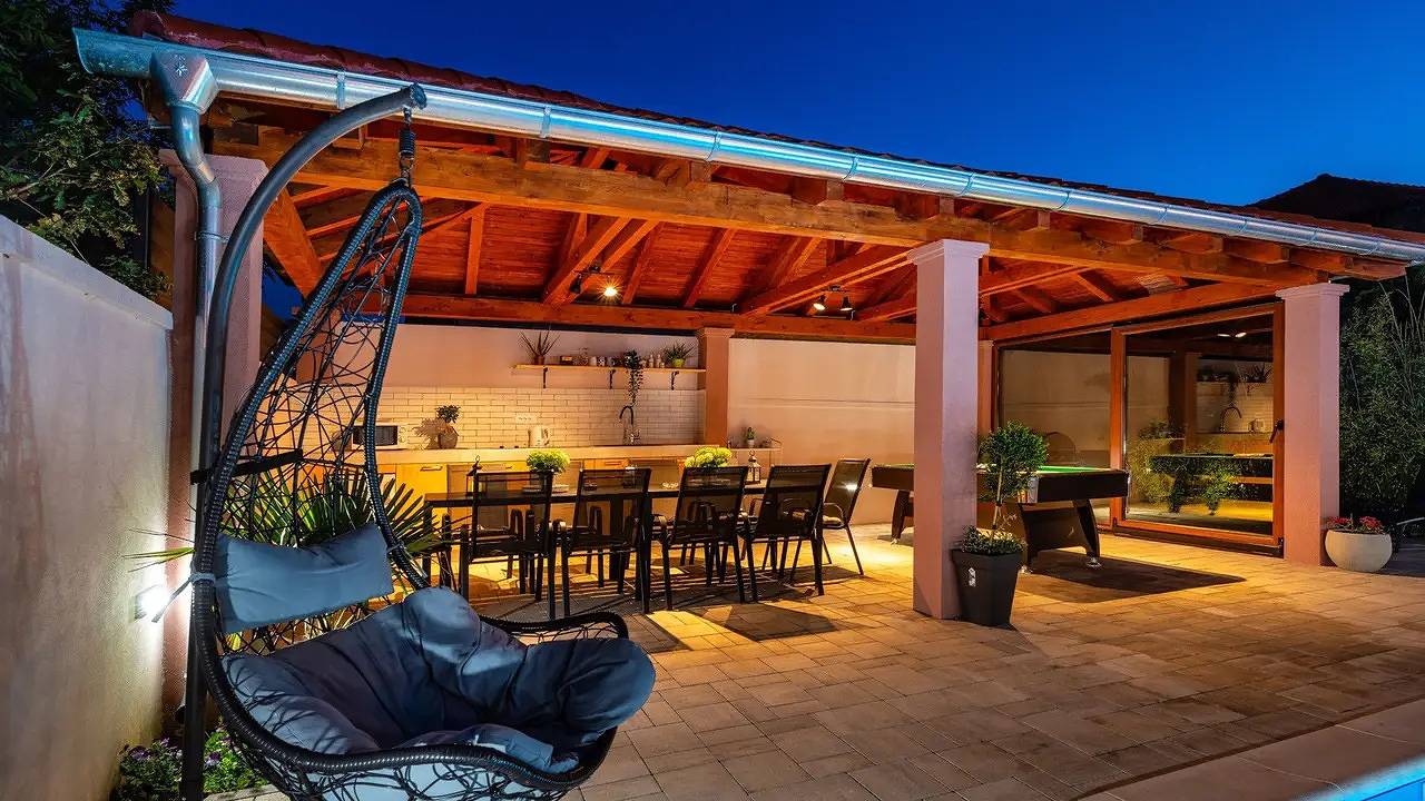 Villa für 12 Personen (280 m²) in Zaton (Zadar) in Nin, Zadar