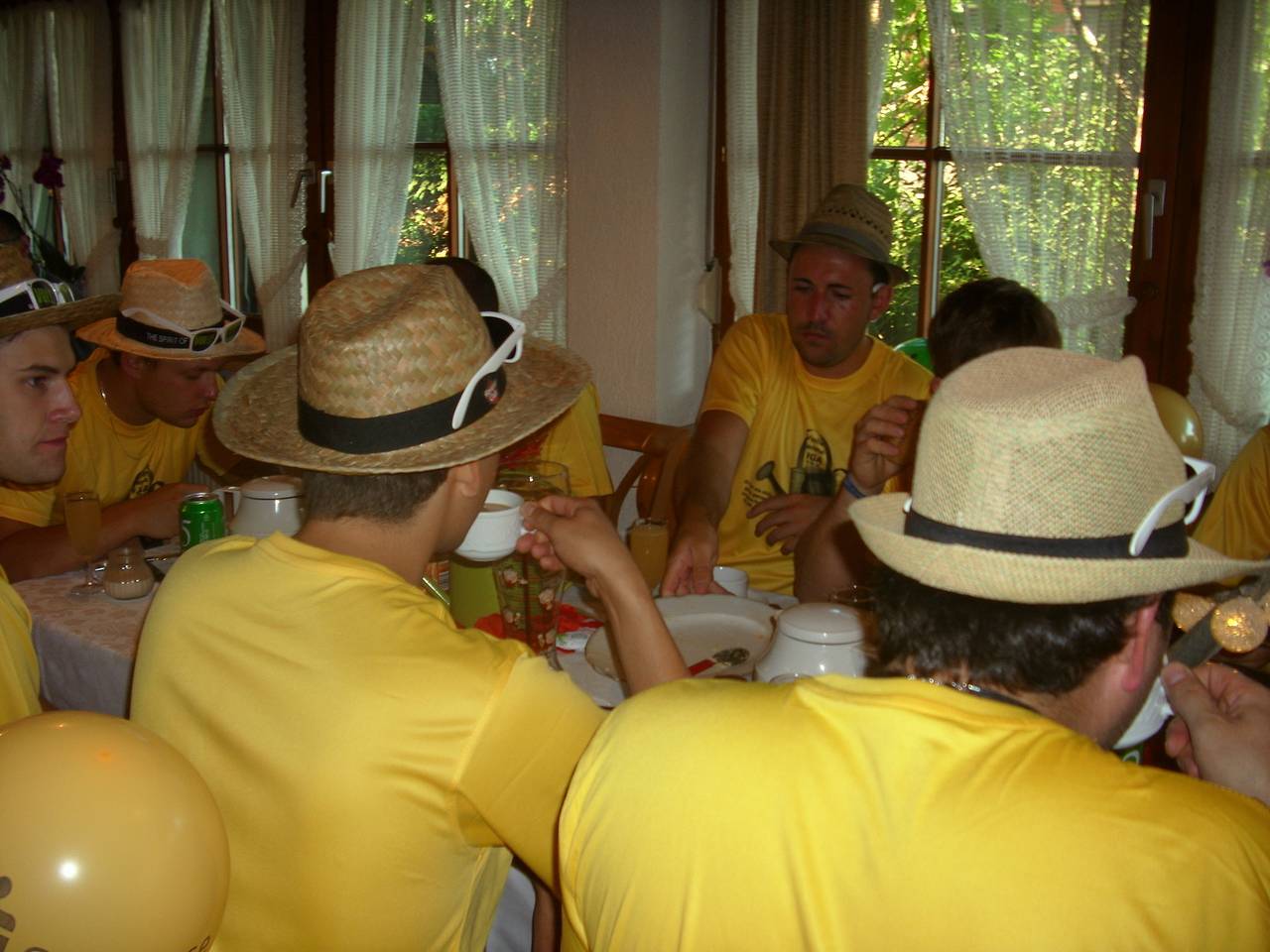 Gästehaus Eckenfels - Dreibettzimmer mit Dusche und Wc in Ohlsbach, Kinzigtal