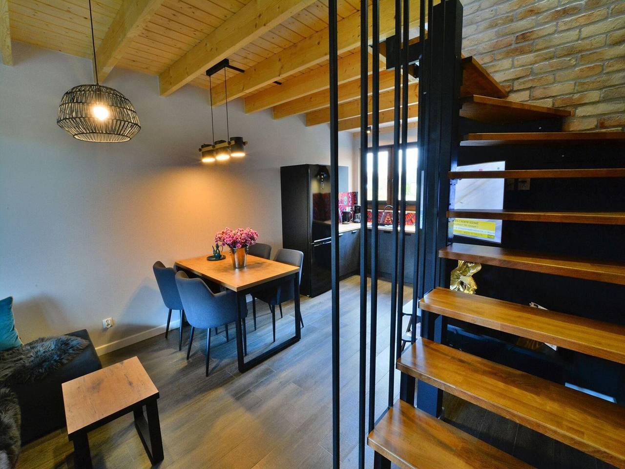 Duży, 2-poziomowy dom wakacyjny, sauna, jacuzzi in Mielenko, Powiat koszaliński