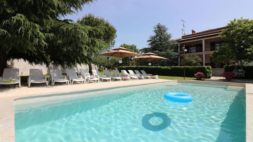 Ferienhaus für 5 Personen, mit Pool und Garten in Istrien